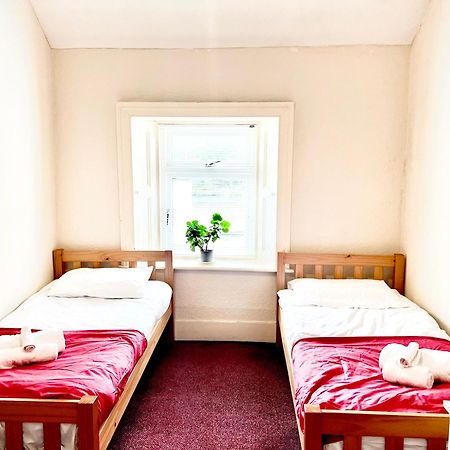 The Coach House Inn Moycullen Eksteriør billede