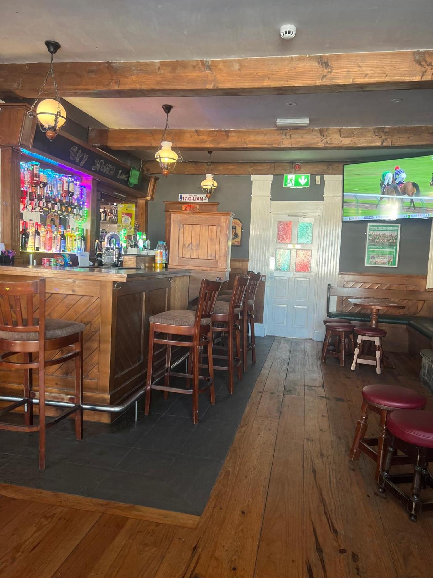 The Coach House Inn Moycullen Eksteriør billede
